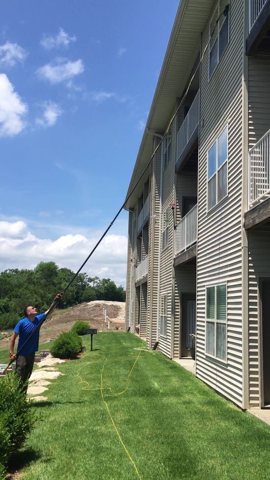 Window Cleaning Pressure Washing - House - Springfield & Branson MO