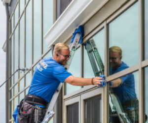 Can You Really Clean Windows In The Winter In Minneapolis? - Window Cleaning  & Pressure Washing - Squeegee Squad