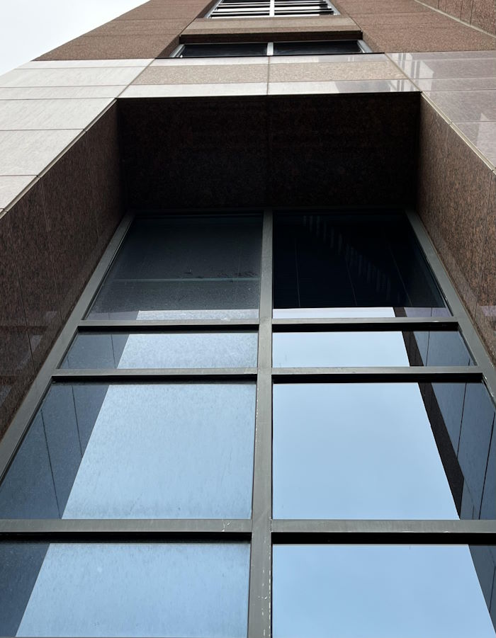 Best Commercial Window Cleaning Company - Minneapolis St Paul
